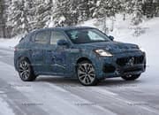 2022 Maserati Grecale Trofeo Spied Playing in the Snow - image 1042257