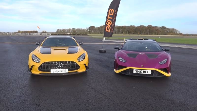 The Mercedes-AMG GT Black Series Drag Races A Lamborghini Huracan STO – Who Do You Think Will Win?