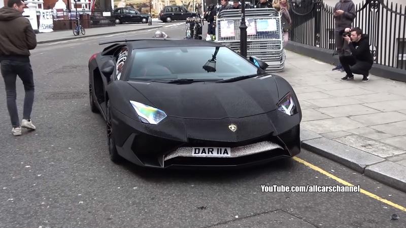 Watch a Lamborghini Aventador LP750-4 Covered in 2 Million Swarovski Crystals Cause Chaos in London