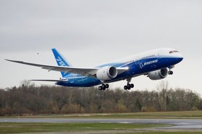 2009 - 2010 Boeing 787-3 Dreamliner
