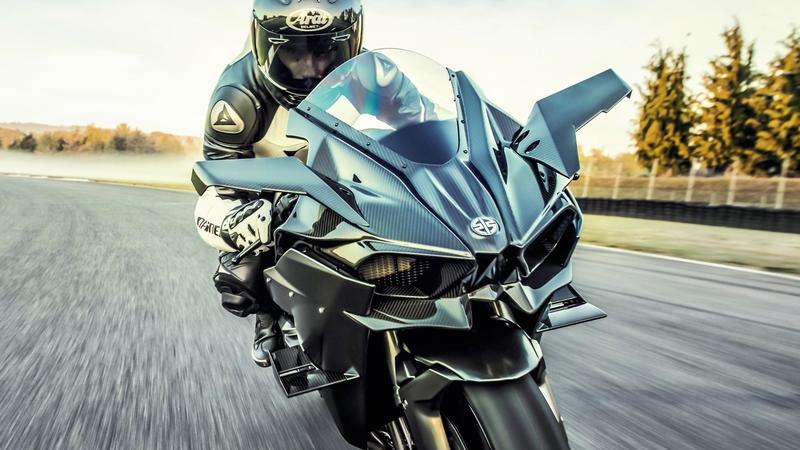 TopSpeed's 2020 Kawasaki Streetbike Buying Guide