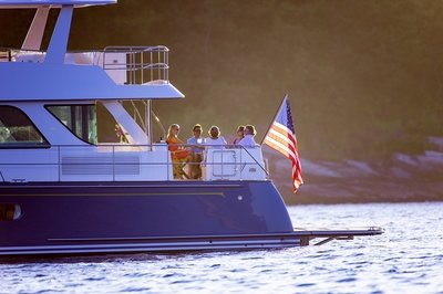 2021 Hunt Ocean 63
