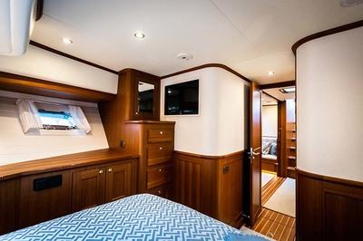 2021 Hunt Ocean 63