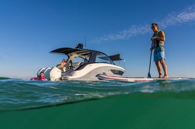 2021 Sea Ray Sundancer 370 Outboard
