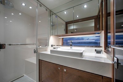 2021 Summit Motoryachts 54