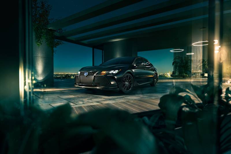 2022 Toyota Avalon XSE Hybrid Nightshade Edition