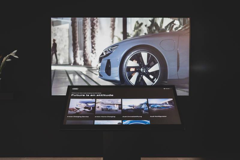 Audi's Innovative Quick Charging Hub: Chill In A Swanky Lounge Or Test Drive an E-Tron
- image 1042339