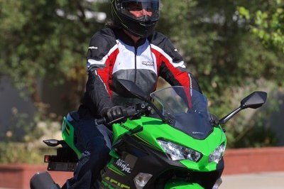 Best Mesh Motorcycle Jackets For Summer In 2021