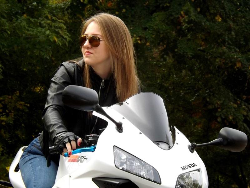 Best Motorcycle Gloves 2021