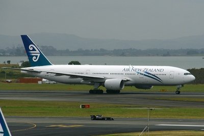 1997 Boeing 777-200ER