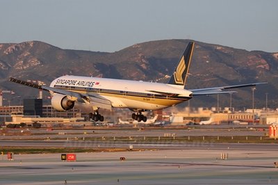 2004 Boeing 777-300ER