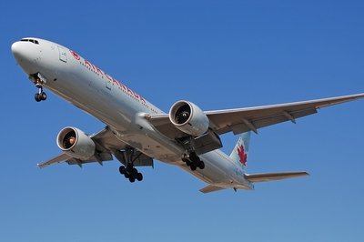 2004 Boeing 777-300ER