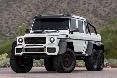 Is The 2014 Mercedes-Benz G63 AMG 6×6 by Brabus Really Worth $1.1 Million?