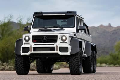 Is The 2014 Mercedes-Benz G63 AMG 6×6 by Brabus Really Worth $1.1 Million?