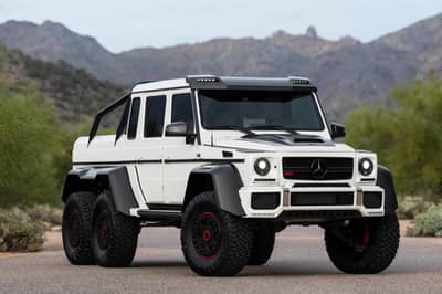 Is The 2014 Mercedes-Benz G63 AMG 6×6 by Brabus Really Worth $1.1 Million?