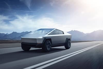 Elon Musk Confirms That The Tesla Cybertruck With Four Electric Motors Is Coming!