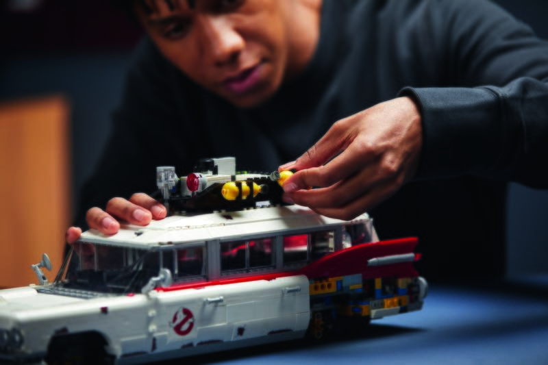 Ladies: Buy Your Man This Ghostbusters Ecto-1 LEGO Set and He'll Definitely Do the Dishes for a Year
