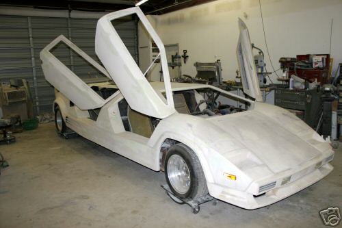 Lamborghini Countach Limousine Replica