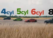 Crazy Race: Lamborghini Urus vs Porsche Cayman GT4 vs Audi TTRS vs Golf R - image 1016715