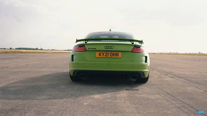 Crazy Race: Lamborghini Urus vs Porsche Cayman GT4 vs Audi TTRS vs Golf R
- image 1016703
