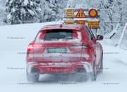 Maserati Grecale Trofeo Spotted in Christmas Red Just In Time for the Holidays - image 1039681