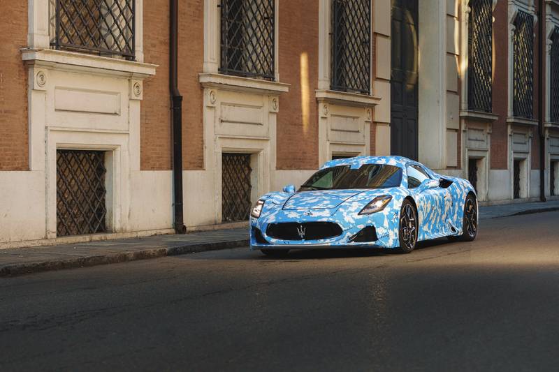 2022 Maserati MC20 Convertible Teased Ahead Of Official Unveil
- image 1042543