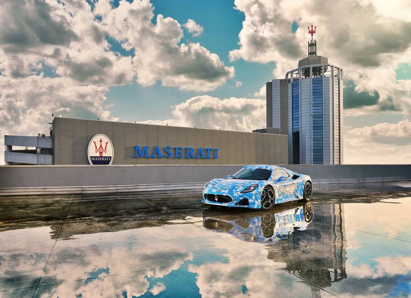 2022 Maserati MC20 Convertible Teased Ahead Of Official Unveil
- image 1042592
