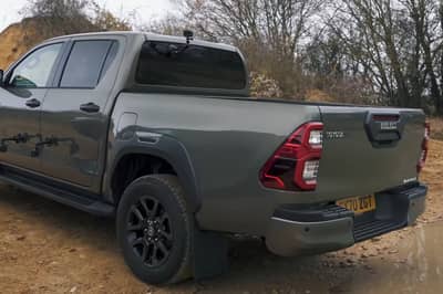 Off-Road Battle: Toyota Land Cruiser Vs Toyota Hilux