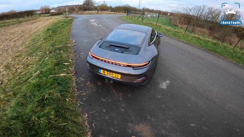 Porsche 911 GT3 Touring Makes a Strong Case For Manual Cars At The Autobahn
- image 1042756
