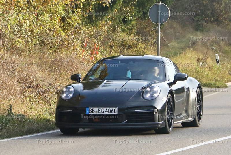 Porsche 911 Sport Classic Caught Testing
