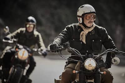 Motorcycle FAQs: What Riding Gear Do I Need? 