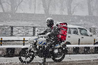 Motorcycle FAQs: What Riding Gear Do I Need? 