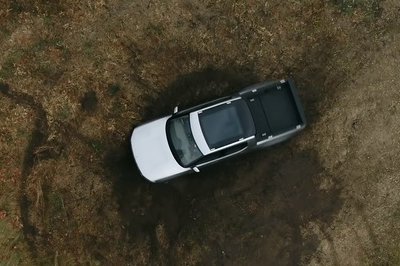 Elon Musk Confirms That The Tesla Cybertruck With Four Electric Motors Is Coming!