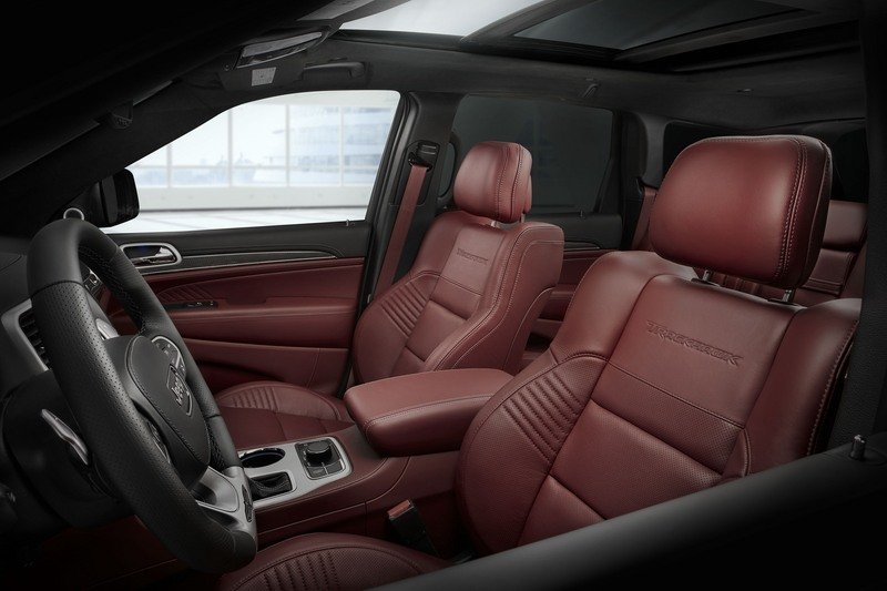 2018 Jeep Grand Cherokee Trackhawk High Resolution Interior
- image 713091