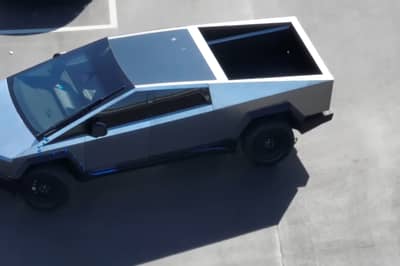 This Is What The Production-Spec Tesla Cybertruck Will Look Like! 
