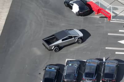 This Is What The Production-Spec Tesla Cybertruck Will Look Like! 